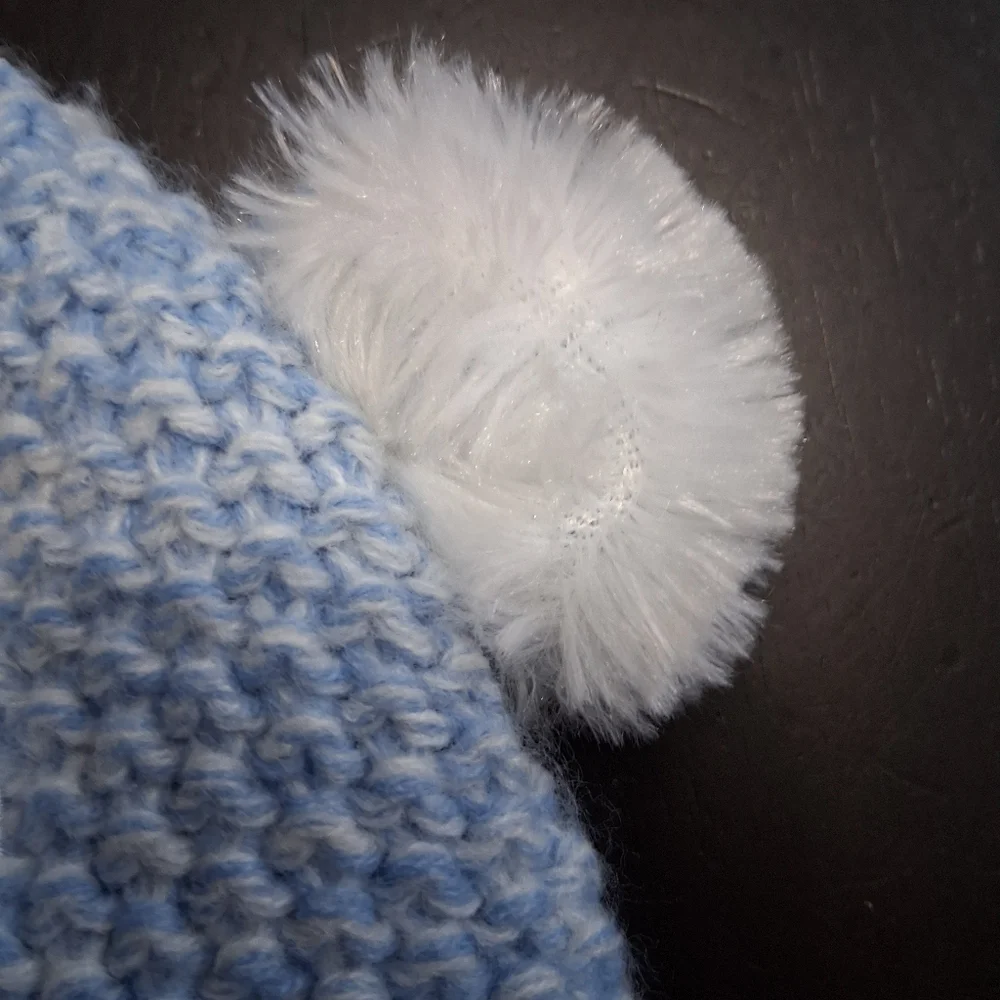 Toby & Me NWOT Polar Bear Hat   Size 12-24 Months
